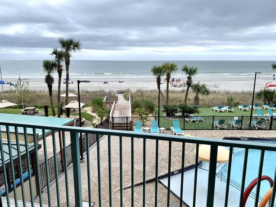 *Renovated Oceanfront Condo*Queen Beds*Pools*Hot Tubs*More*P220 Myrtle Beach Exterior photo