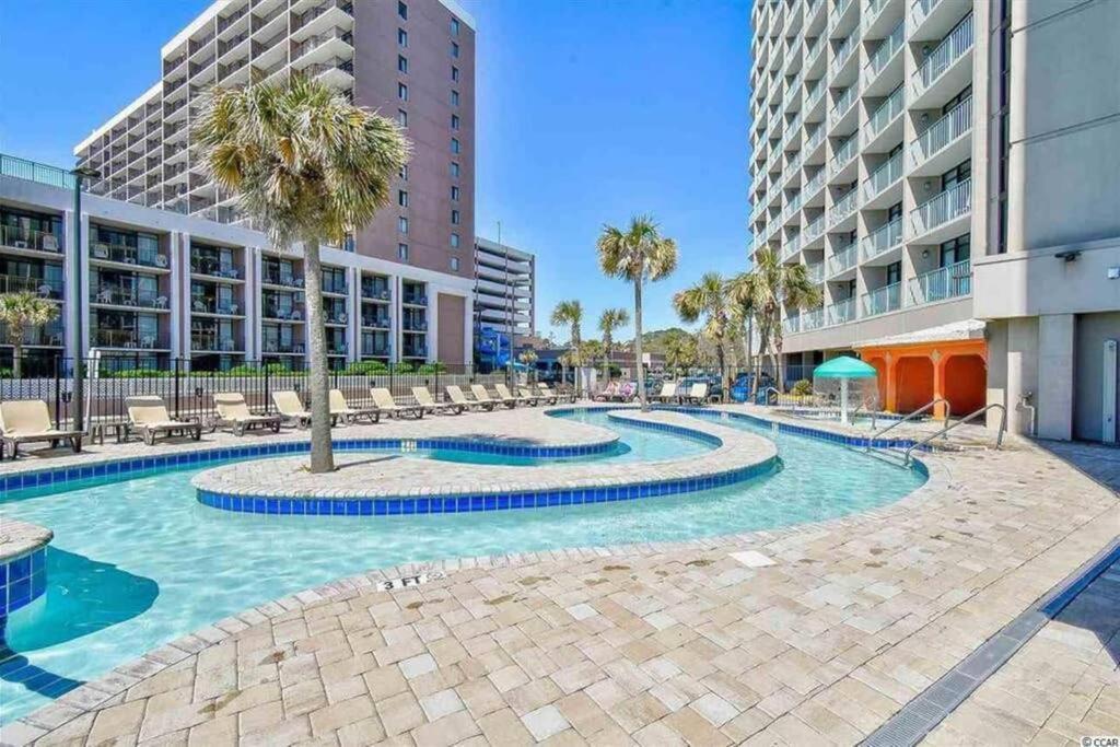 *Renovated Oceanfront Condo*Queen Beds*Pools*Hot Tubs*More*P220 Myrtle Beach Exterior photo